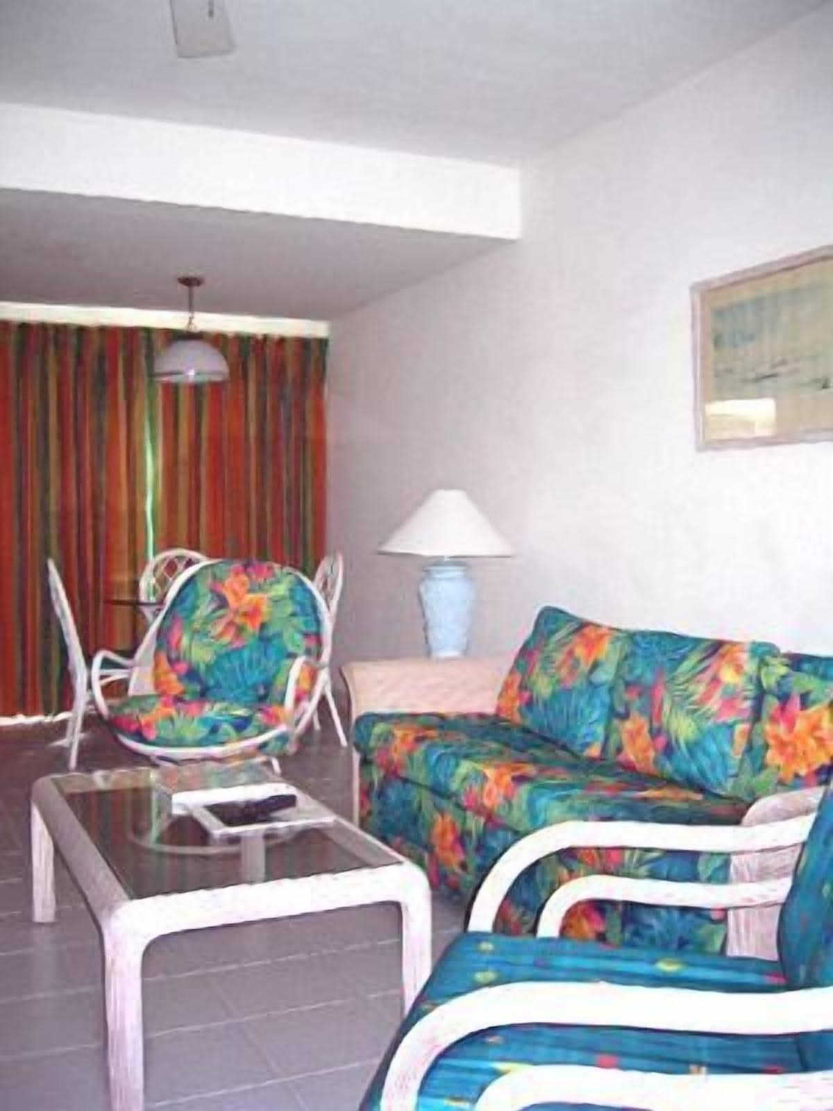 Dickenson Bay Cottages Cedar Grove Extérieur photo