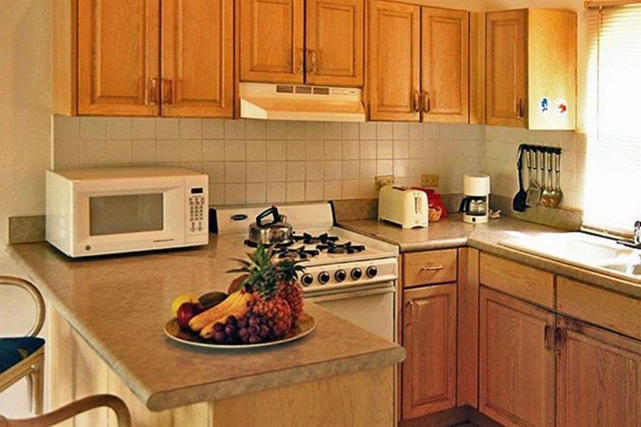 Dickenson Bay Cottages Cedar Grove Extérieur photo
